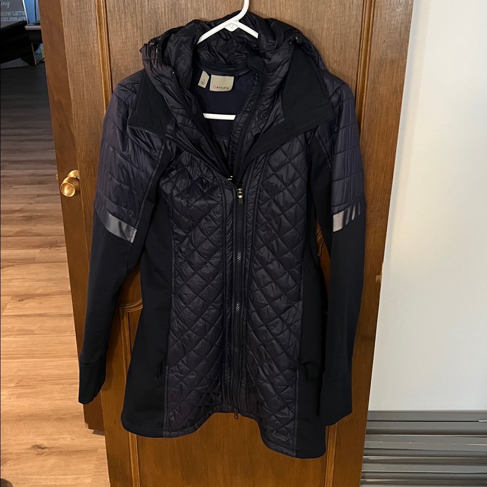 Athleta Women's Navy Quilted Ski Jacket - Picture 5 of 5